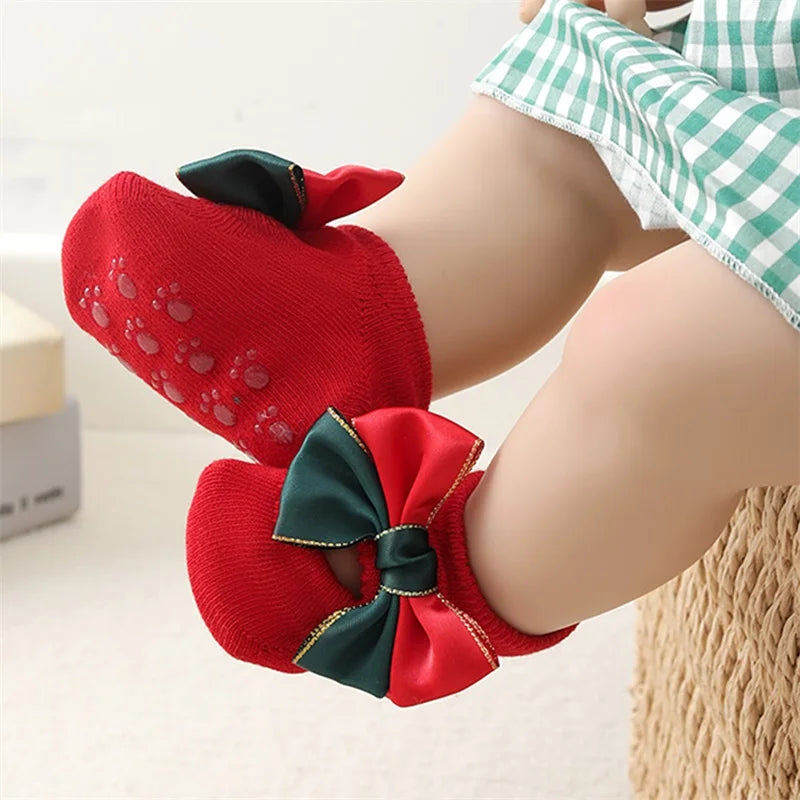 Guangdong Christmas Baby Girl Non Slip Socks With Grips Bow